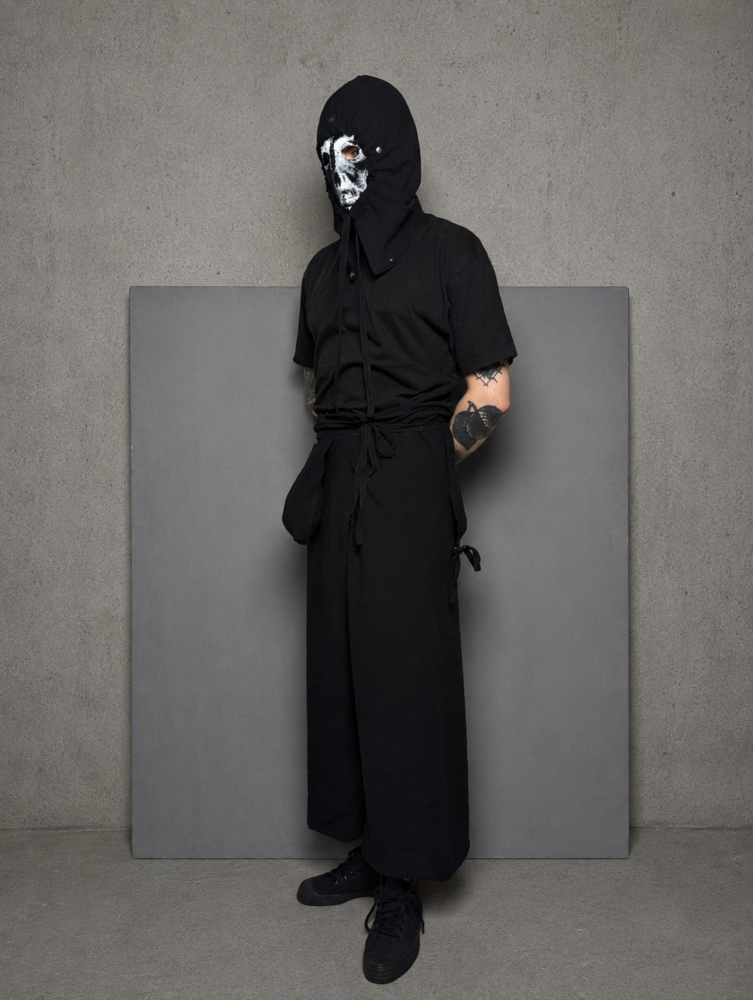SOMBRE SET (MASK+SHIRT+PANTS)