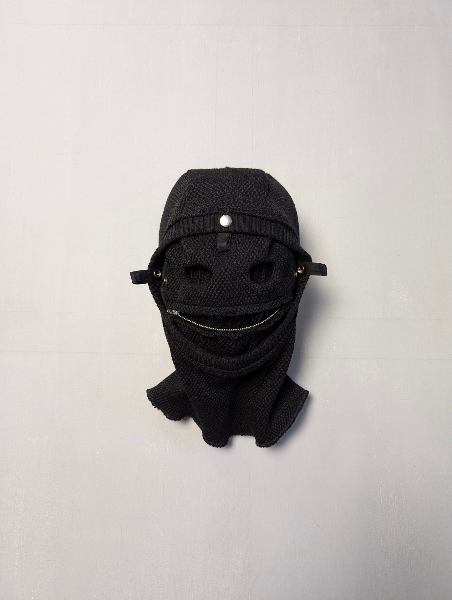 KNIT MASK MUPPET