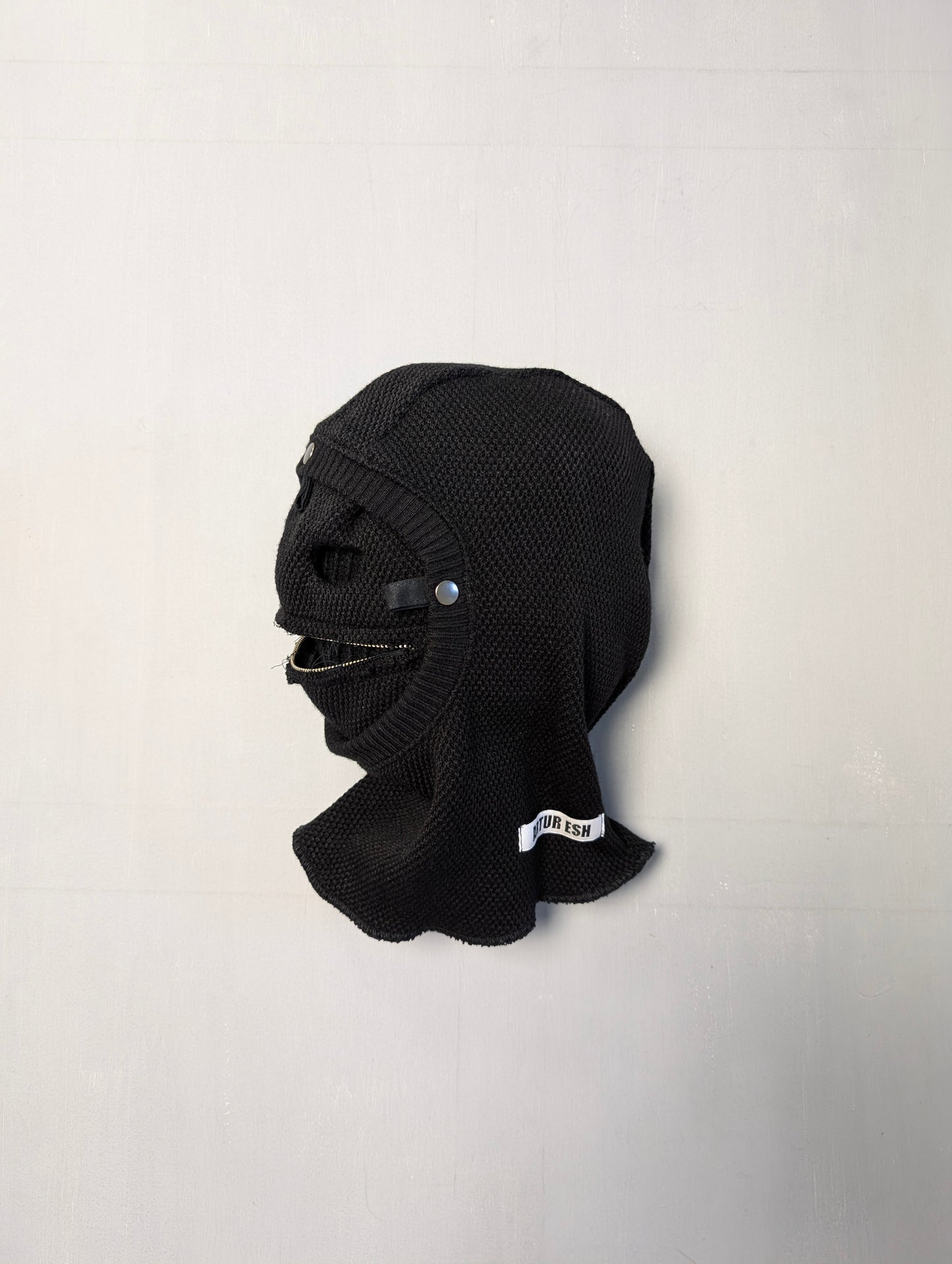 KNIT MASK MUPPET
