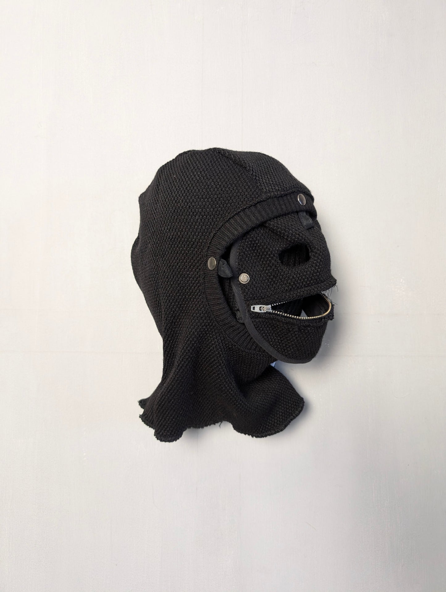 KNIT MASK MUPPET