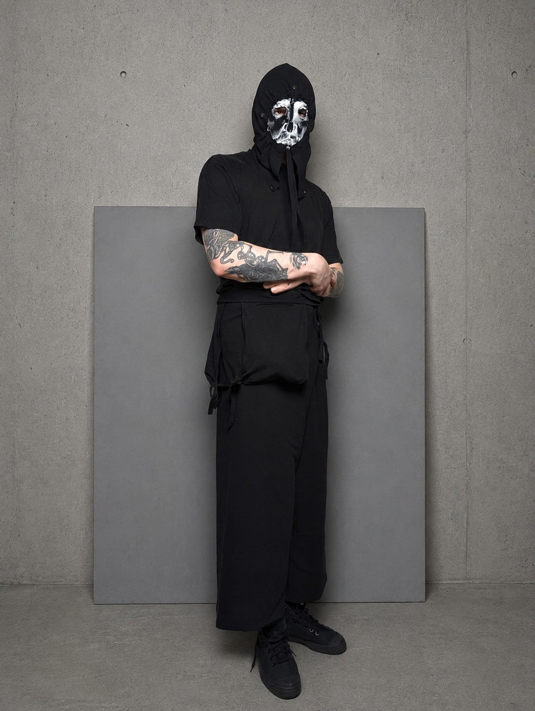 SOMBRE SET (MASK+SHIRT+PANTS)