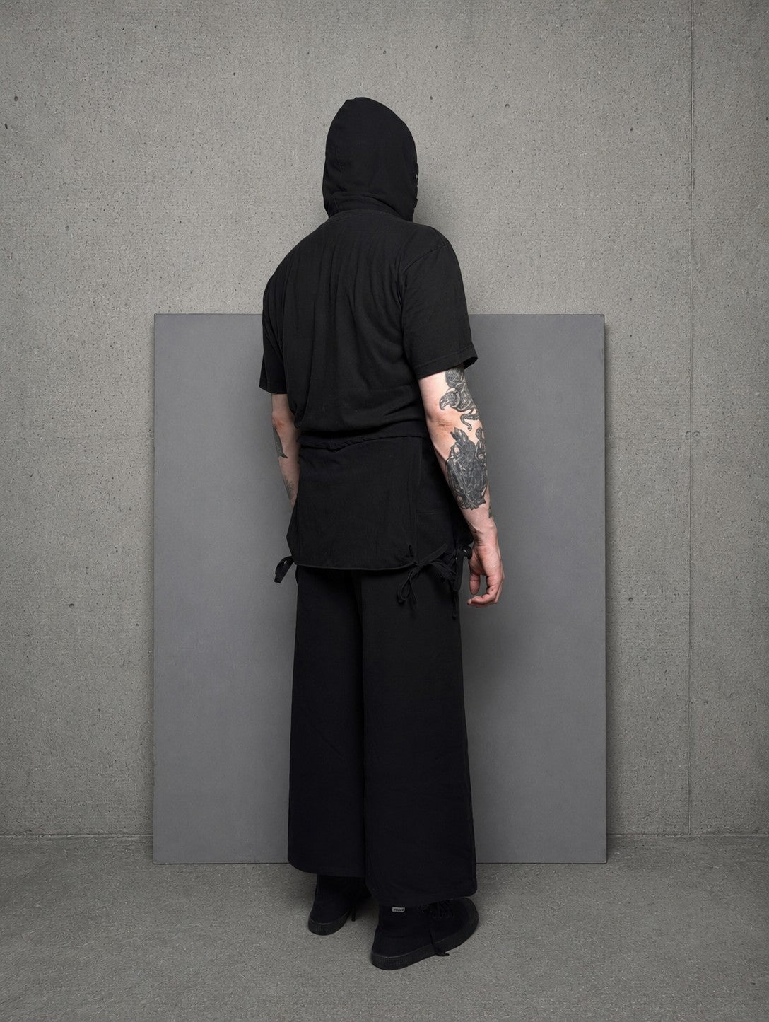 SOMBRE SET (MASK+SHIRT+PANTS)